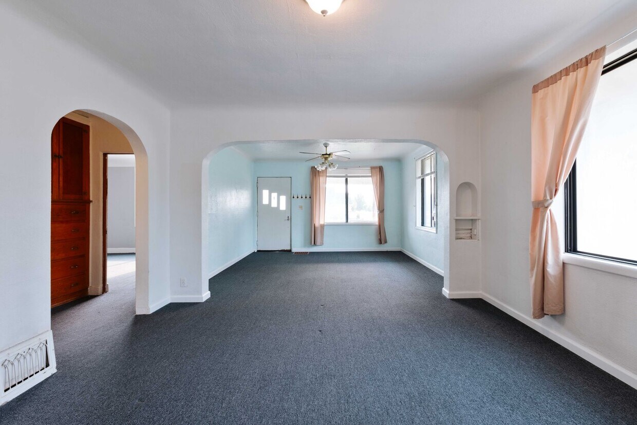 7 N 5th W Unit G7UG #2, Rexburg, ID 83440 - Room for Rent in