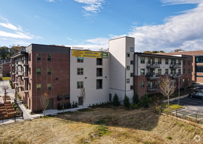 Building Photo - Quest Commons West