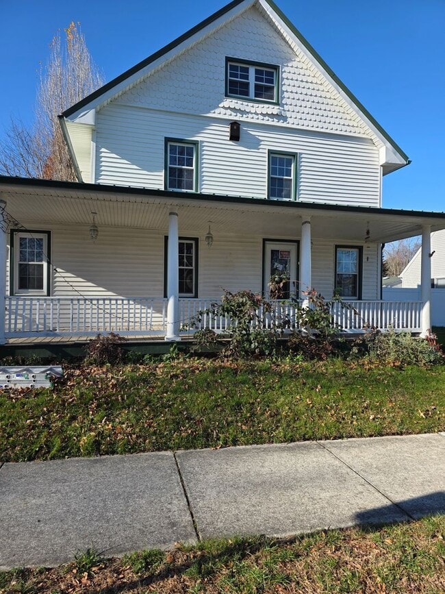 Foto del edificio - 538 N Bradford St