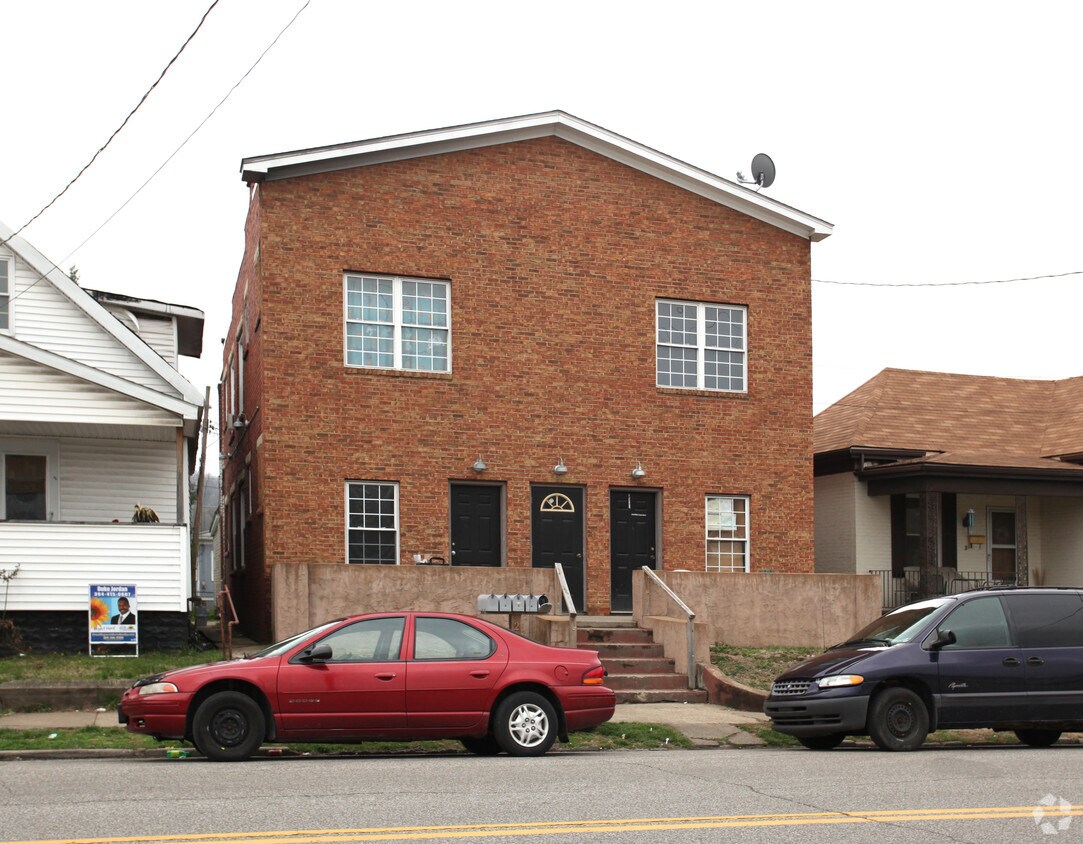 Primary Photo - 213 Roane St