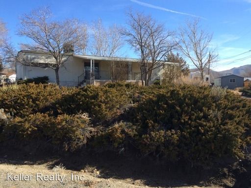Building Photo - 3900 Goldfinch Dr