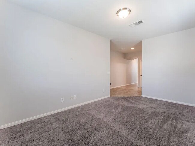 Building Photo - 5904 Galway Bay St