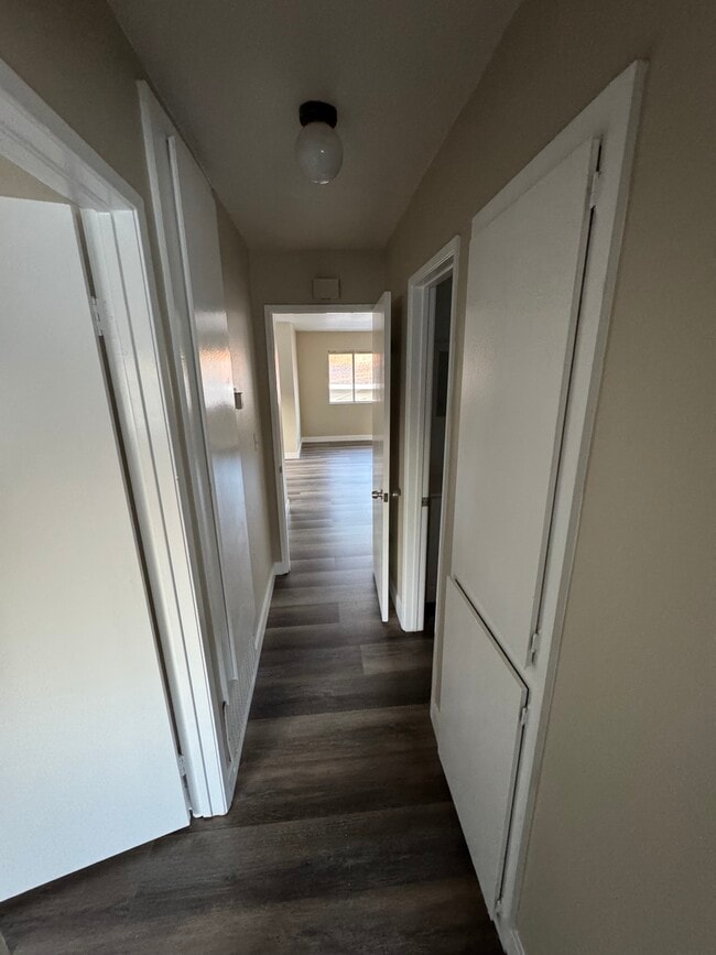 Building Photo - 2155 Canyon Dr