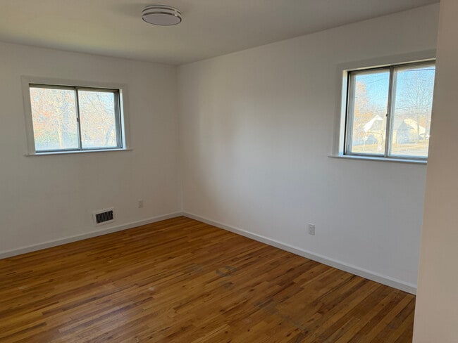 Foto del edificio - 280 Pemaco Ln