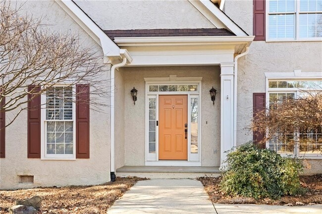 Foto del edificio - 165 Redspire Ln