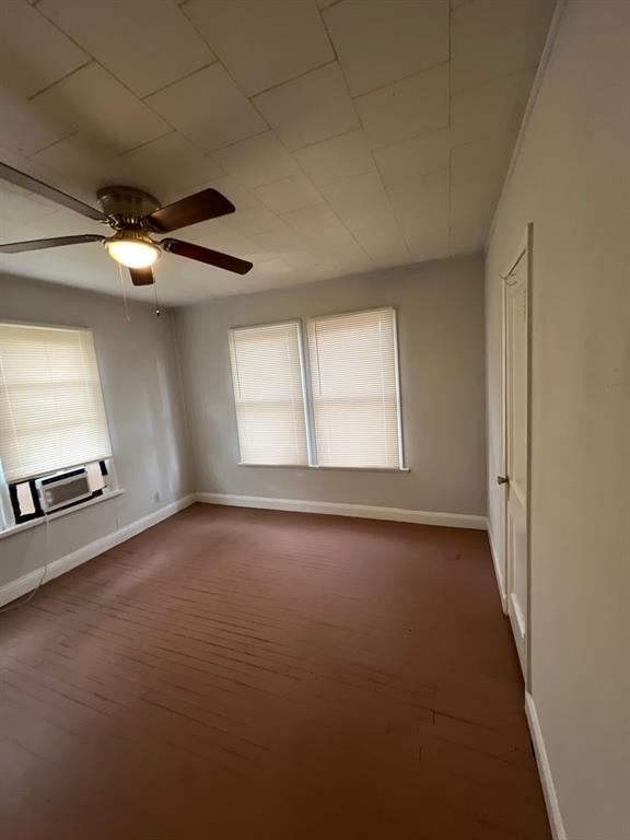 Building Photo - 4340 Kenneth Ave