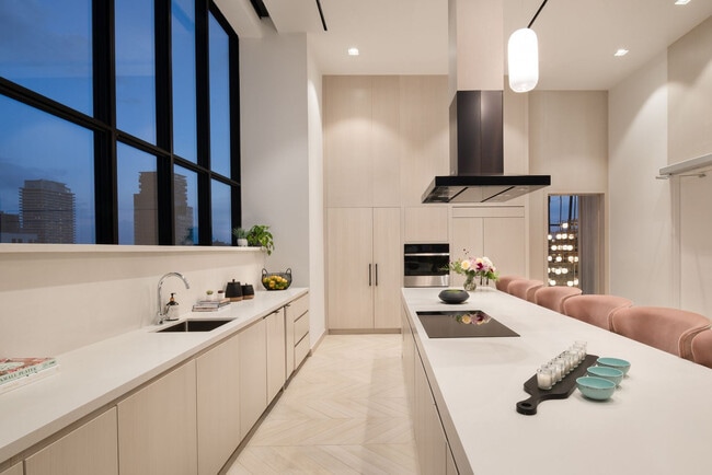 Photo du bâtiment - 200 Redpath Ave