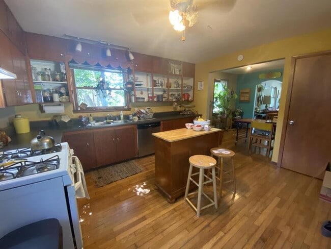 Foto del edificio - 1047 Delaware St