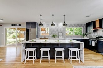 Building Photo - 11221 Elbeck Dr