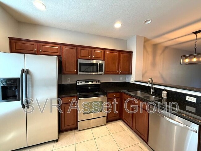 Foto del edificio - 8103 Summer Gate Ct