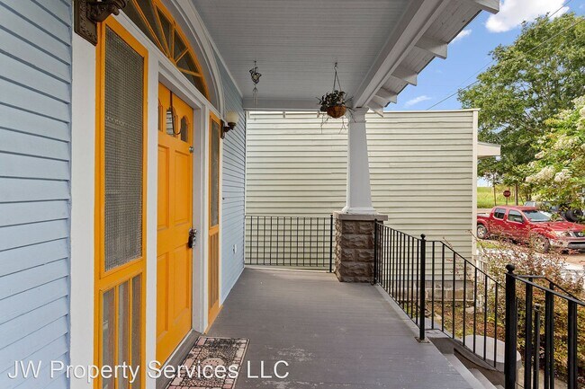 Building Photo - 2 br, 2 bath House - 309 Slidell Street