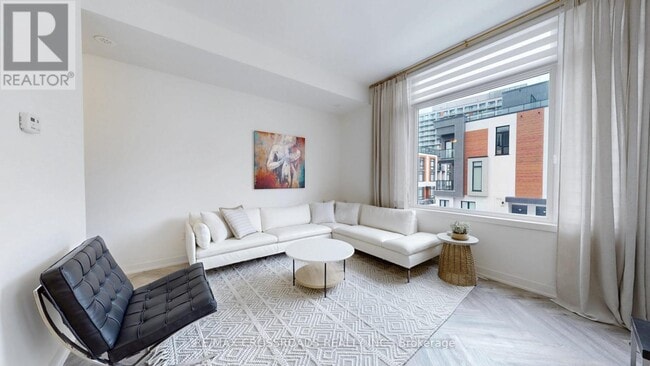 Building Photo - 15 David Eyer Rd