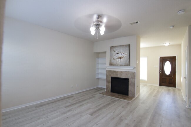 Foto del edificio - 15010 Calico Heights Ln