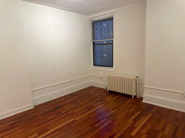 Foto del edificio - 1324 Locust St