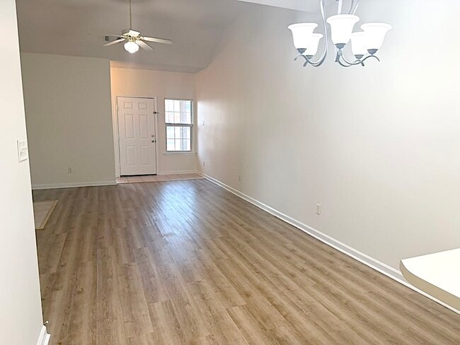 Photo - 7751 Lipscomb Dr (Memphis, TN) House