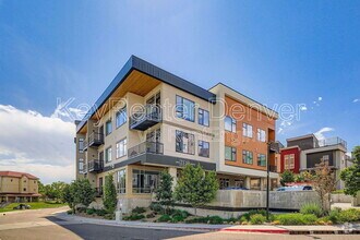 Building Photo - 2876 W 53rd Ave