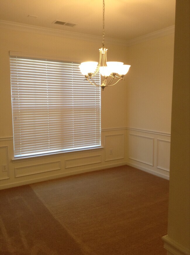 Foto del edificio - 7228 Handon Ln
