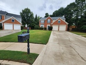 Building Photo - 3815 Ruby Falls Dr