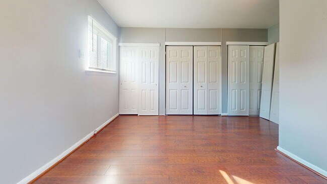 Building Photo - 2037 Beyer Ave