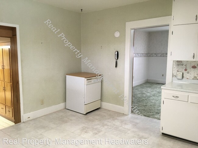 Building Photo - 4 br, 2 bath House - 47 Riley Road