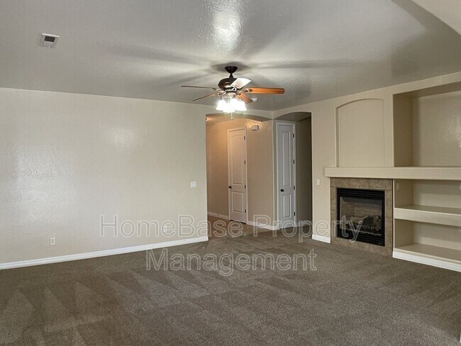 Foto del edificio - 533 W Nugget Trail