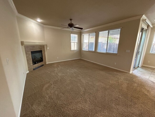 Building Photo - Bridgeway Lakes