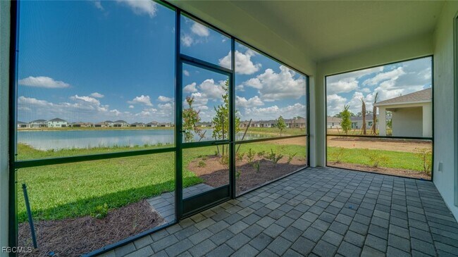 Foto del edificio - 43854 Seedling Ter