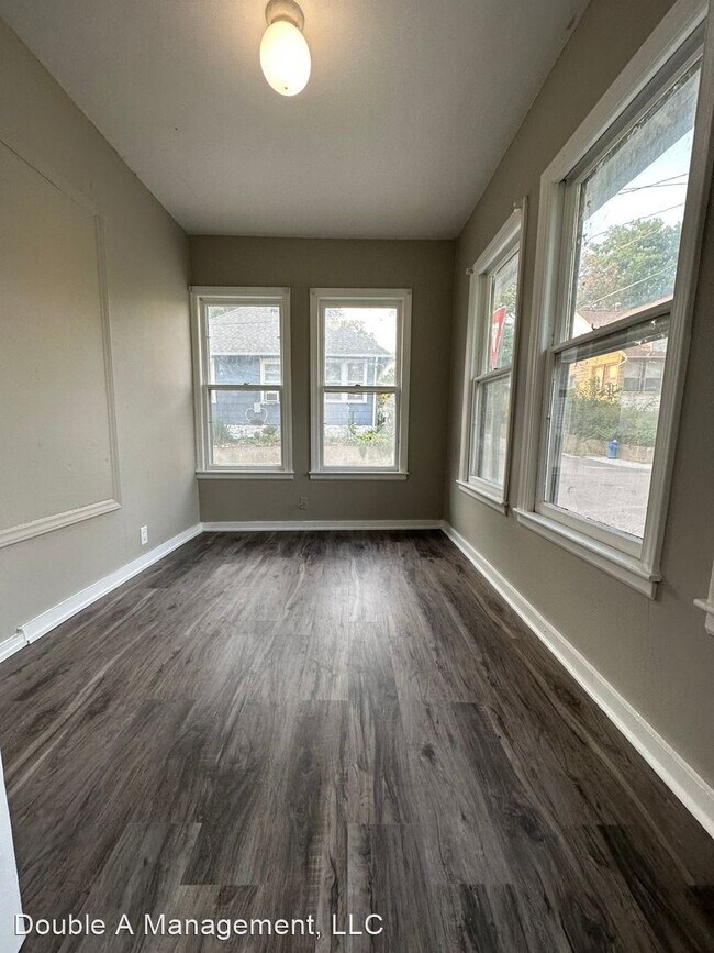 Building Photo - 2 br, 1 bath House - 113 Maplewood St.
