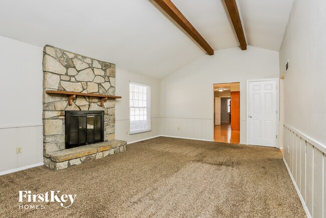 Foto del edificio - 4765 Bramble Berry Dr