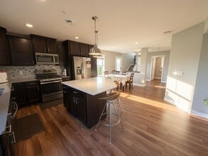 Building Photo - 4782 Martingale Dr