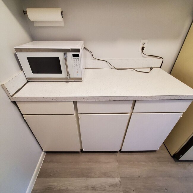 Foto del edificio - 525 Burgoyne Rd