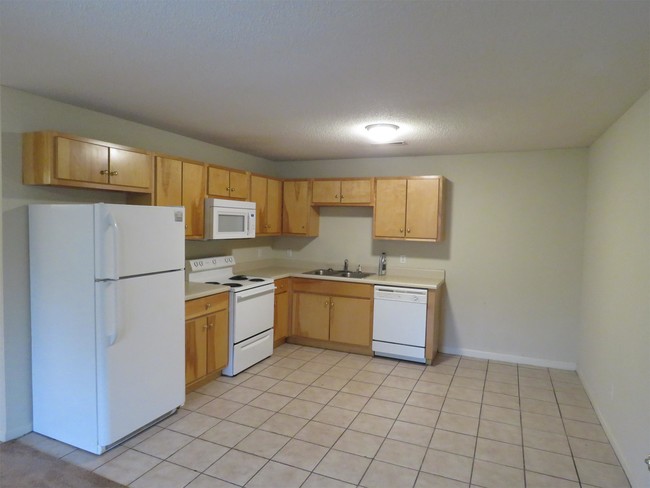 Building Photo - 143 Reaves Pl