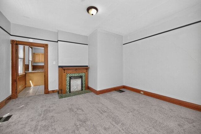 Building Photo - 2319 Sauer Ave