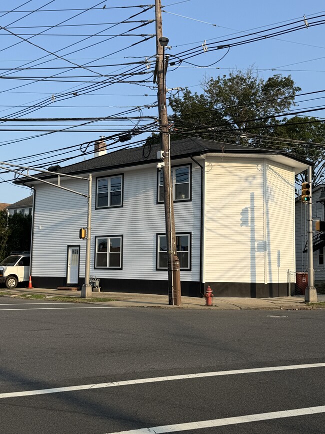 Building Photo - 646 Passaic Ave