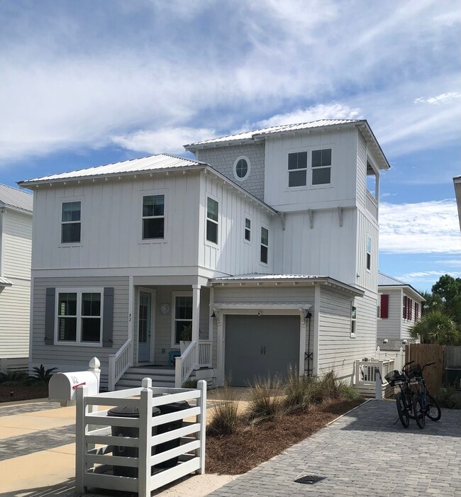 Building Photo - 82 Triggerfish St