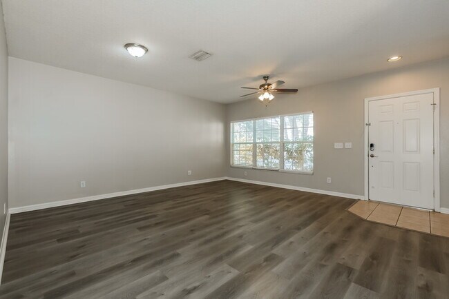 Foto del edificio - 454 Summer Sails Dr