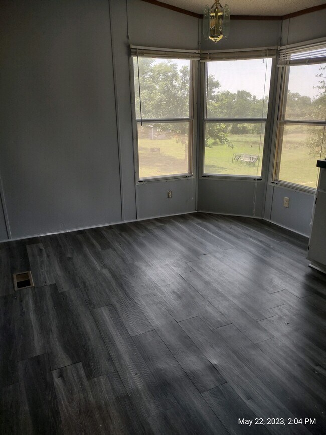 Foto del edificio - 12231 Farm to Market Rd 730 N