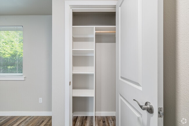 2BR, 1BA - 656SF - Pantry - 1126 Sleater Kinney Rd SE