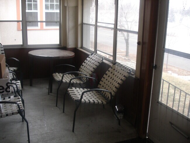 Foto del edificio - 334 Snelling Ave S