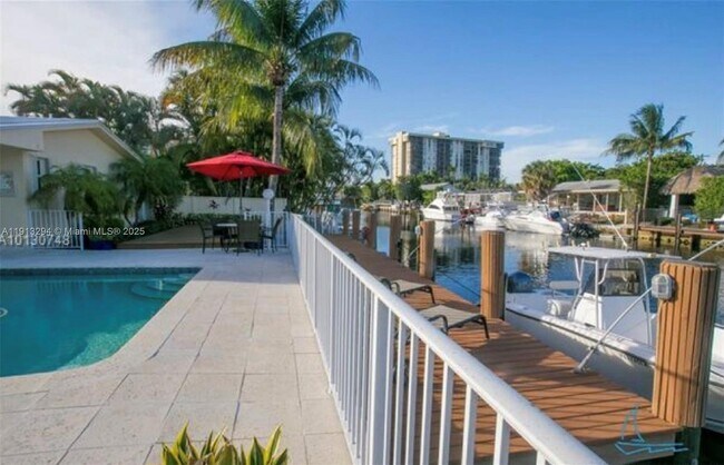 Foto del edificio - 13155 Arch Creek Terrace