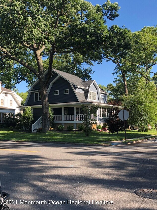 Primary Photo - 518 Grassmere Avenue