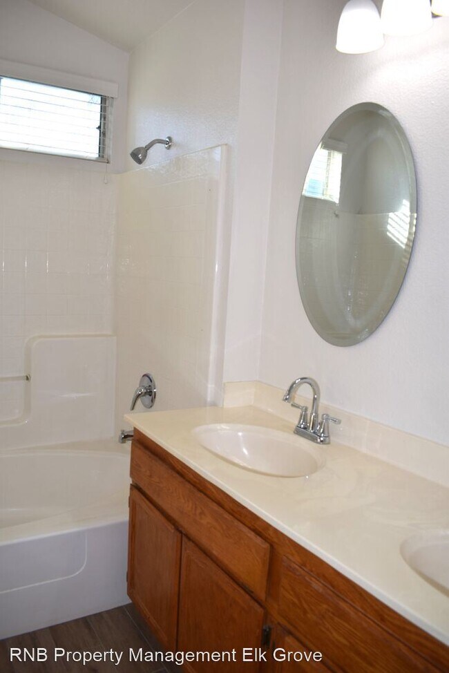 Foto del edificio - 3 br, 2 bath House - 8214 Primoak Way