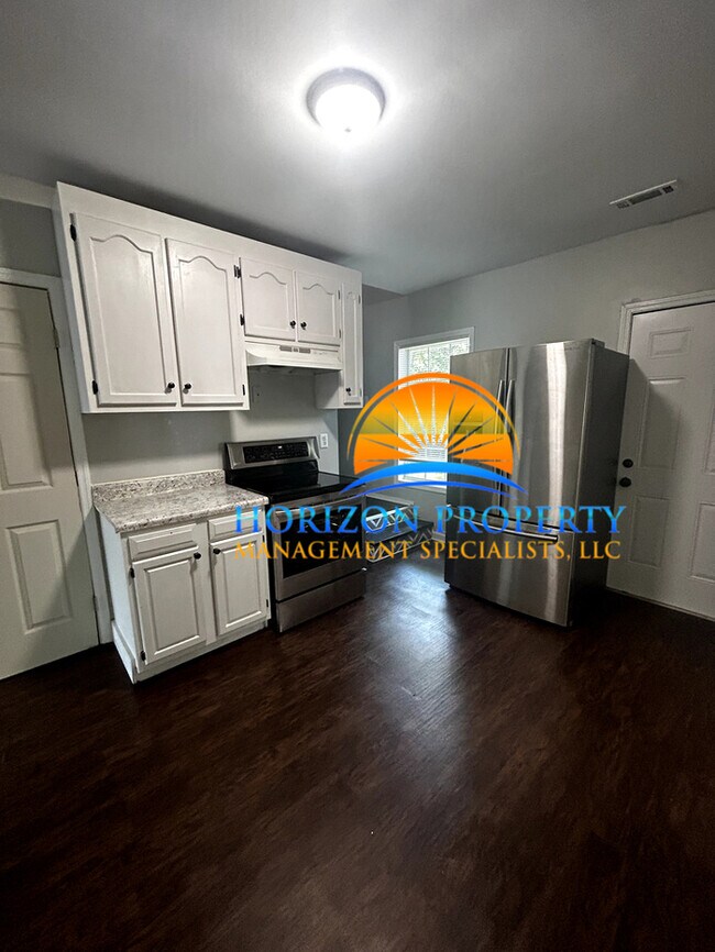 Foto del edificio - 3614 Alpine St SW