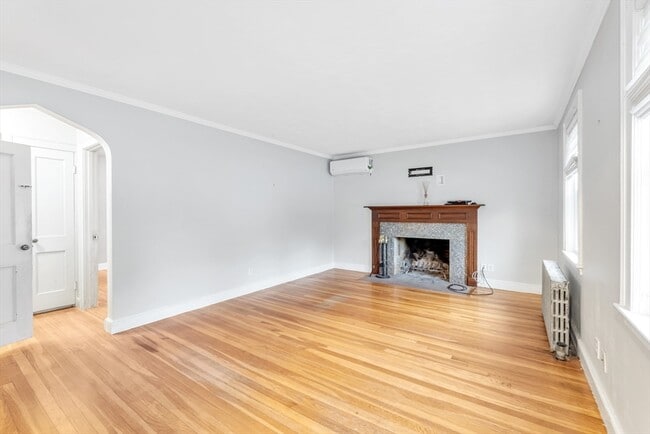 Building Photo - 153 Stimson St
