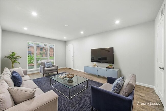 Photo - 6014 E University Blvd Apartment