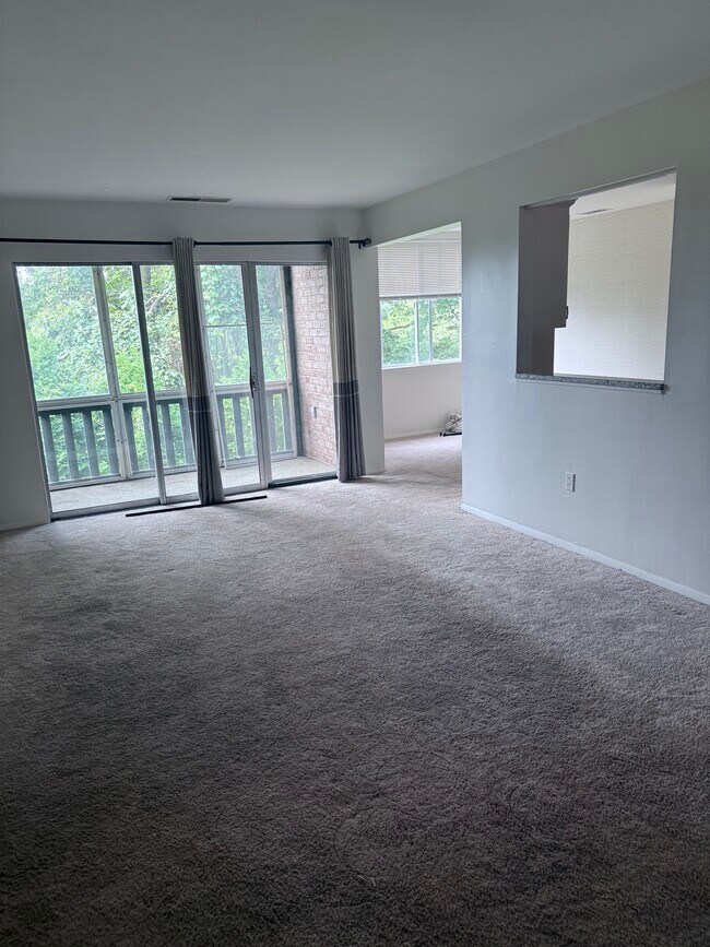 Foto del edificio - 1506 Summit Pointe