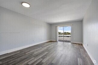 Building Photo - 16750 NE 10th Ave