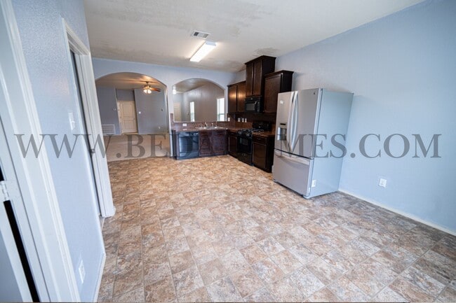 Foto del edificio - 7880 Galleon Field Ln