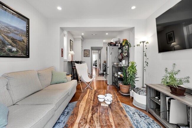 Foto del edificio - 1522 1st St NW