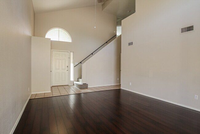 Foto del edificio - 116 W Monona Dr